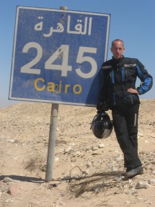 No issue that we were en route to Cairo - for the signs were at regular intervals along the entire road. 